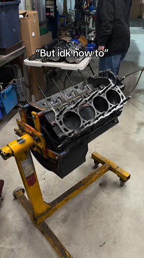 Getting time for some new pistions more compression and MORE BOOST !!! @Forced.Inductions @holleyperformance @uprproducts @wisecopistoninc @diamondpistons @bamrollerlifters @cammotioncams #teamfis #teamholley #teamupr #foxbody #foxbodymustang #foxbodysonly #foxbodynation #foxbodyaddicts | Anthony Skojec