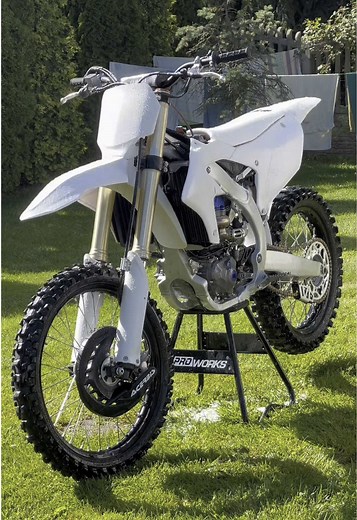 Yamaha YZ450F Wash and Oil Service Guide