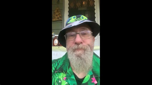 Happy Halloween 2025 #Halloween #aliens #trickortreat | Hip Bee Explorer