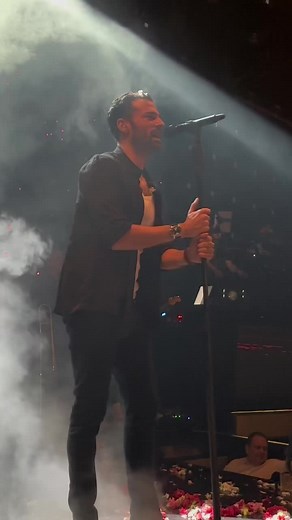 #fyp #fy #argiros_konstantinos #argiros #live #teatromusichall #elpida #new @Argiros Konstantinos OFFICIAL