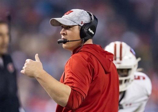 Jim Leonhard getting first NFL defensive coordinator job