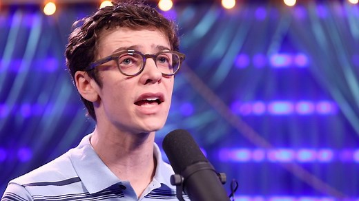 44K views · 1K reactions | You don't want to miss Ben Levi Ross' performance as Evan Hansen in the DEAR EVAN HANSEN tour! | Broadway.com | Facebook