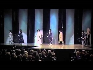 PRINCE dominates the American Music Awards 1985