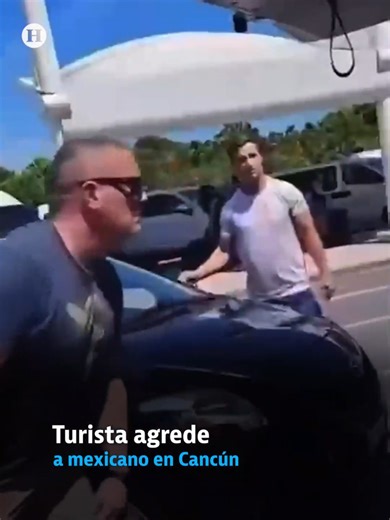 #Turista extranjero agrede a mexicano en una terminal del Aeropuerto de #Cancún. El incidente se habría detonado luego de un choque entre los automoviles de los involucrados. #heraldodigital