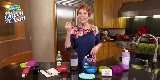 The Queen of Clean: How to clean makeup brushes