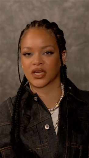 Paramount+ Canada on Instagram: "Name a more iconic cast… we’ll wait 💅💙 BTS with the voices behind The Smurfs (yes, that’s Rihanna 👀). #SmurfsMovie"