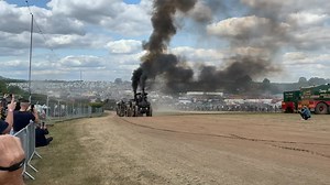 17K views · 267 reactions | How Heavy Haulage started off….! #steam #steamlocomotive #steaming #traction #engine #tractionengine #tractionengines #tractionenginerally #tractionenginesofinstagram #tractionenginetuesday #tractionengineuk #tractionenginesociety #tractionenginephotography #tractionenginesuk #trucks | Lee Elliott Truck Photography | Facebook