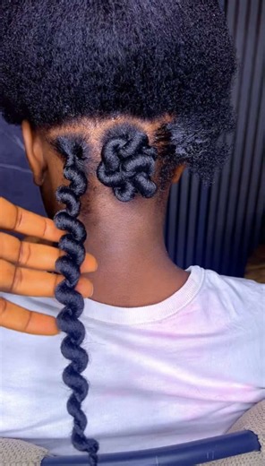 Brazilian wool hairstyle 2026 – bold braided wool look