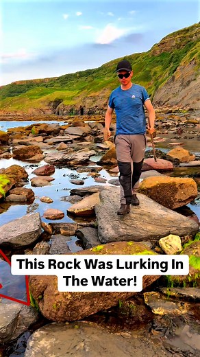 This strange rock was lurking in the water! 😵 Using our geological tools, we excavated it! ⚒️ Take a look and see what was inside! 🤯 For ammonite rocks to crack open, please visit our official online store yorkshirefossils.NET (link in bio) or message directly on Instagram @yorkshire.fossils 🦕 For more videos, check our YouTube / TikTok! 🏝 Thanks for supporting our page! 🐊 #natural #nature #fossil #fossils #ancient #animals #art #fblifestyle #ammonite #ammonites #dinosaur #scientist #minera