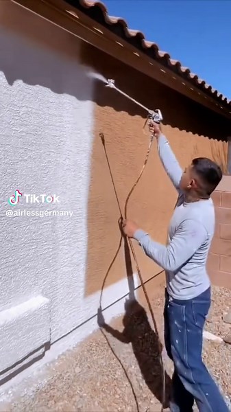 Stucco Spraying Techniques with Airless Sprayers