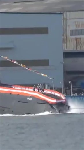 Japan launched its latest submarine a couple of weeks ago, built at the Kawasaki Heavy yard. They allowed the screw to be exposed and photographed, a most unusual practice in modern times. Submarine propeller.design and appearance are normally kept as serious secrets and they are covered with tarp when the sub is exposed to view. A critical factor in submarine survivability is its quietness and this depends a lot on the design of its propellers. The exact shape and the coating of the propellers 