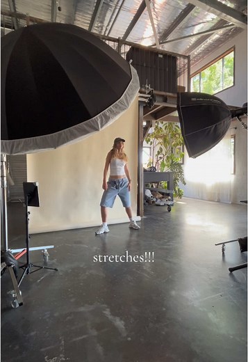 Getting Ready for a Modeling Photoshoot with Bonnie McQueen