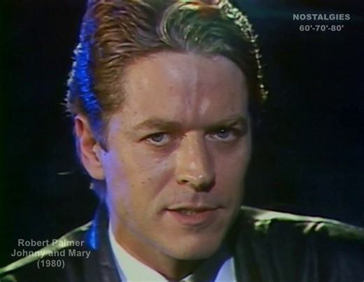 83K views · 2.2K reactions | 80's... "Johnny and Mary"... #RobertPalmer © Paroles et musique : R. Palmer ☑️ Une pensée pour Robert Palmer qui nous a quittés il y a 22 ans aujourd'hui... | Nostalgies 60'-70'-80' | Facebook