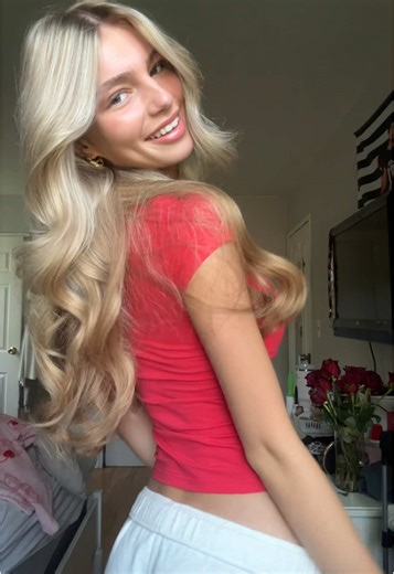 Exploring the Beauty of Red Hair Color