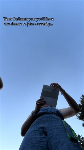 Can you tell I miss my mom. @maggie come back to Oregon challenge! Shoutout @UO THETA for bringing us together 😋