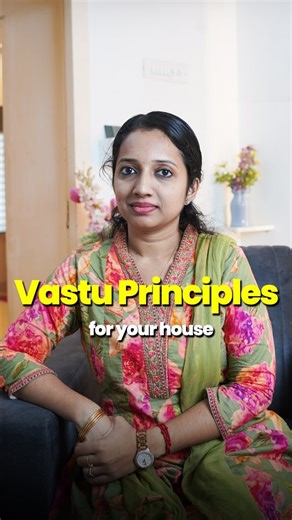 𝐆𝐑𝐎 𝙙𝙚𝙨𝙞𝙜𝙣 Interior Design Studio on Instagram: "Most of my clients eventually end up choosing the following options 🌟 Vastu tips for kitchen 🌟 Kitchen zoning: Place the kitchen in the South-East (Agni corner); North-West is the second option. Hob location: Keep the hob in the South-East so the person cooks facing East. Sink location: Position the sink in the North-East of the kitchen, away from the hob. Window location: Provide windows in the East or South for maximum light and venti
