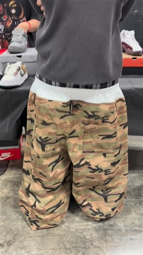 Drip or skip the pants? 🧐 Come buy, sell, & trade with us all day long in Honolulu 🌺 | Sneaker Con