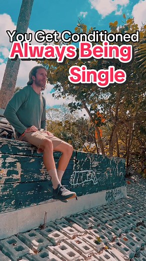 The thing about being single your whole lofe is you get very comfortable with being alone. And you’ve developed the lifestyle you want forever. Someone needs to perdeftly fit because you’re too old for huge changes to how your life has been. So we just stay single. #singlelife #singlepringle #solotravel #singleinyour30s #30andsingle #dating #datinginyour30s #relationships #foreveralone