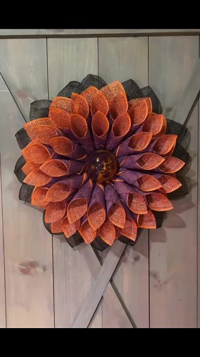 1.4K views · 17 reactions | Do you love to create unique wreaths? I...