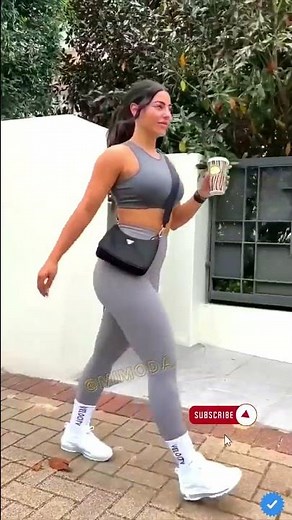 Get Fit In Style: The Ultimate Legging Outfit Guide! #legging #fashionstyle