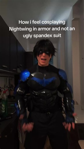 I don't have anything against people who cosplay Nightwing in spandex but personally i think that we should leave spandex to spiderman HAHAHAHA #nightwingcosplay #dc #cosplay #cosplayer #nightwing