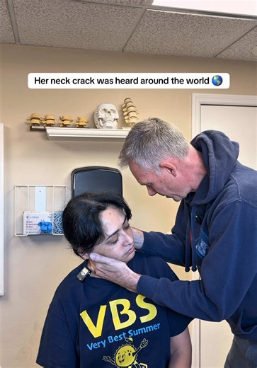 The sound isn’t the release. The nervous system is. Dr. Christopher Bretz, DC Sarasota, FL Chiropractor Services: • Spinal Adjustments • Auto Accident Care • Spinal Decompression • Laser & Red Light Therapy • Posture & Rehab Exercises Sarasota, Florida 941-921-2225 bretzclinic.com Experience alignment, book now. #chiropractic #sarasotachiropractor #sarasota #chiropractor #adjustment