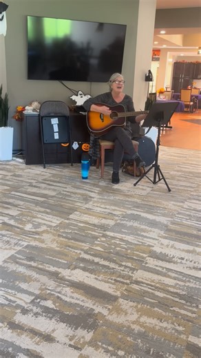 Our residents sure do love live music and we always enjoy Kelly joining us for some good tunes! 🎶🎤☺️❤️ | Mount Pleasant Comfort Care Assisted Living and Memory Care