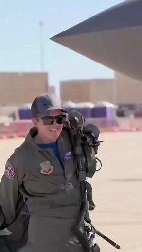 GET Lady Pilot 👮✈️ #aviation #fighterjet #flying #airforce #pilotlife | Ravindra Singh Kshatri