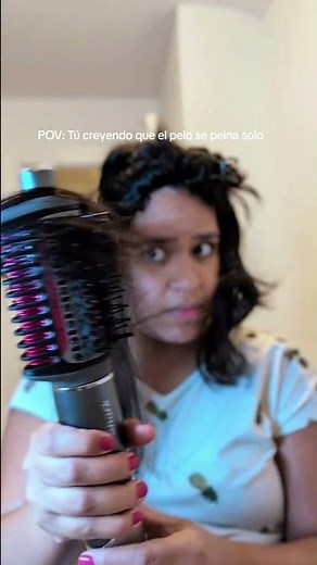 Usando mi cepillo de la shark Flex Fusion Aun en el corte mariposa #hair #blowout #sharkbeauty