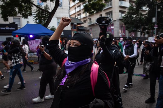 Canaco: movilización del 25N dejó pérdidas millonarias en CDMX