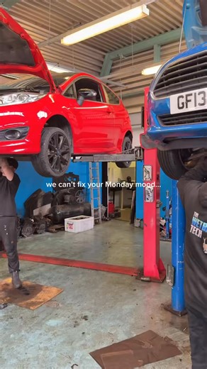 9.9K views · 26 reactions | At The Wet Belt Tech, it’s what we do day in, day out: diagnosing, repairing and replacing wet belts to keep your engine running exactly as it should.  | The Wet Belt Tech | Facebook