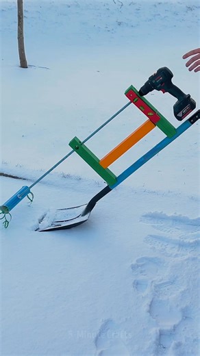 Cool snow blower mixer machine | 5-Minute Crafts Men