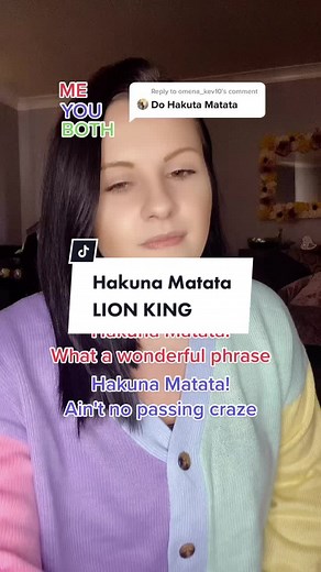 Disney Karaoke Duet: Singing 'Hakuna Matata' from The Lion King