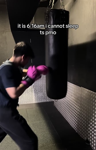 help i literally CANNOT sleep #viral #fyp #boxing #foryou