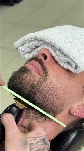 Italian Beard Shape Up Step by Step Tutorial #barber #haircut #stopnfade