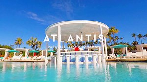 Swim up! #thecoralpool #atlantisbahamas | Atlantis Bahamas