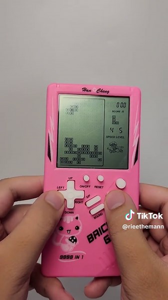 Brick Game Console: Nostalgic Gaming Experience