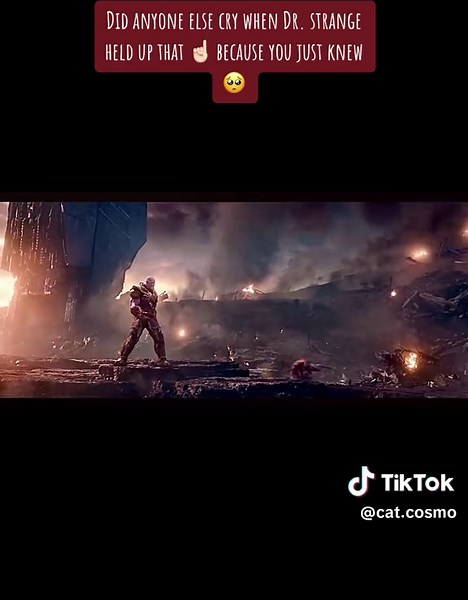 Dr. Strange's Finger Snap Reaction | Emotional Marvel Endgame Moment