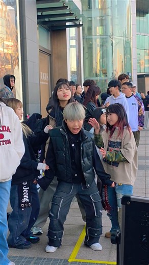 모두가 포기한 🔥바치바치🔥#춤추는곰돌의랜덤댄스 #춤추는곰돌 #춤추는정우 #AFSTARZ #KPOP #MUSIC #DANCE #챌린지 #댄스 #RPM #랜플 #challenge