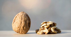 10 Health Benefits of Walnuts