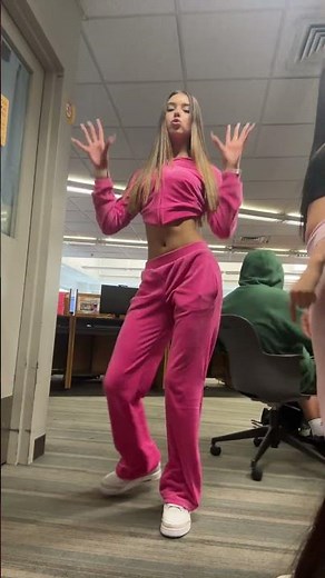 🔥 The Most Viral TikTok Dances 2025 | Easy and Fun Tutorial 💃 #FRDances #shorts #dance #tiktok