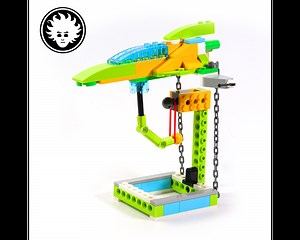 LEGO MOC-41608 Floating Spaceship (based on tensegrity) (Educational and Dacta > Mindstorms > WeDo 2020)