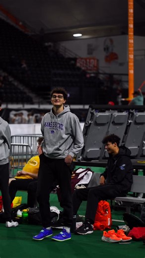 Great job today in the qualification round at the Simplot Games (Pocatello, Idaho) for @kangarootrackclub high jumper Torgee “Torgezinho” Ketterling 🦘(Rosemount, MN) !! Torgee showed great technical level, strong mindset and a lot of class! He took 1 jump and moved on to the finals!! Proud of you Torgee, and let’s have fun tomorrow!! Video Credit 🎥: @dmportafolio @kangarootrackclub ✅ Online Training ✅ High, long and triple jump camps ✅ Private lessons ✅ Online Video Analysis ✅ Mental performan