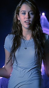 There's a voice inside my head saying, listen to Miley Cyrus' "The Climb" on repeat all week. https://open.spotify.com/playlist/2isc1DEprQUy58szbtCb1N #Disney2000s | Hollywood Records