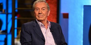 Des O'Connor dies aged 88 - British Comedy Guide