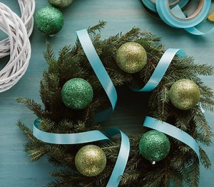 How to Make a Ribbon Wreath on Wire Frame