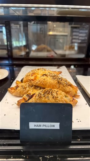 Pillow? | Tom Yankton | Facebook