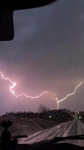 I always find lightning so captivating.⚡️😲 This is a collection of my fav lightning shots from storm chasing Tornado Alley this past year. 🌪️🛻 ⁣ .⁣ .⁣ .⁣ .⁣ .⁣ #landscapephotography #lightbulb #lightning #lightningbolts #lightningphotography #lightningstorm #lightningstrike #lightningstrikes #longexposurephotography #nightphotography #rain #rainstorm #rainyday #science #severeweather #space #storm #stormchaser #stormchasers #stormchasing #stormclouds #stormphotography #storms #stormyweather #