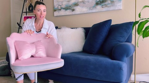 Vanity Chair with Wheels Velvet Petal Desk Chair Upholstered Tufted Home Office Chair for Women Girls, Height Adjustable Makeup Task Chair for Bedroom Living Room