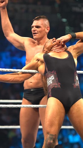 😳😳😳 #SmackDown | WWE